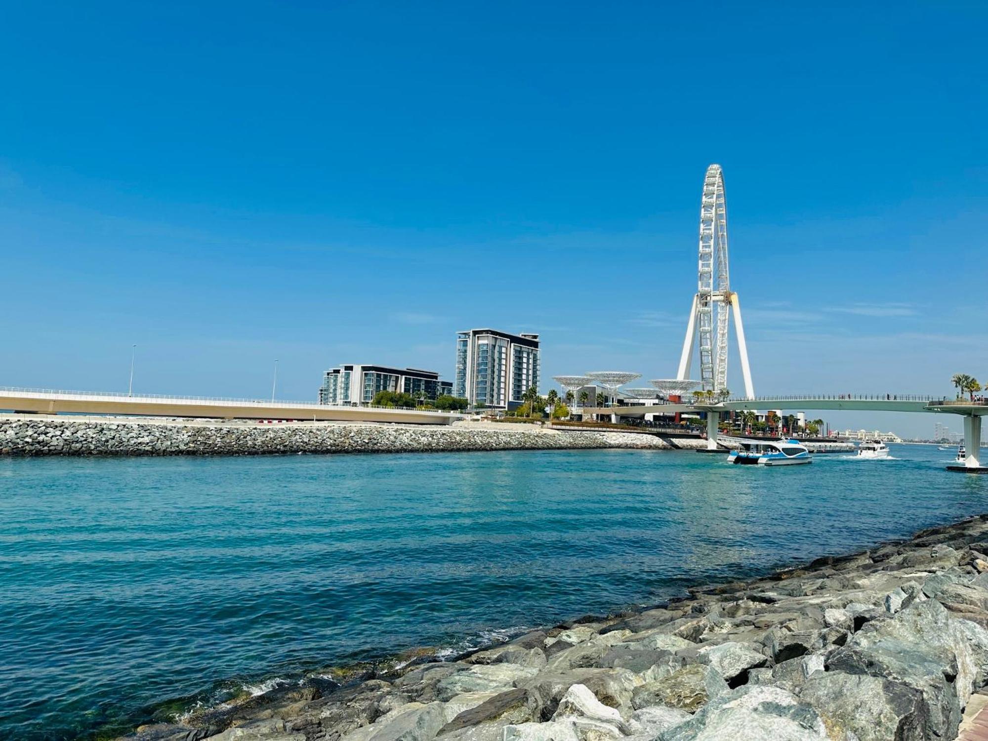 View Marina Host * Dubai