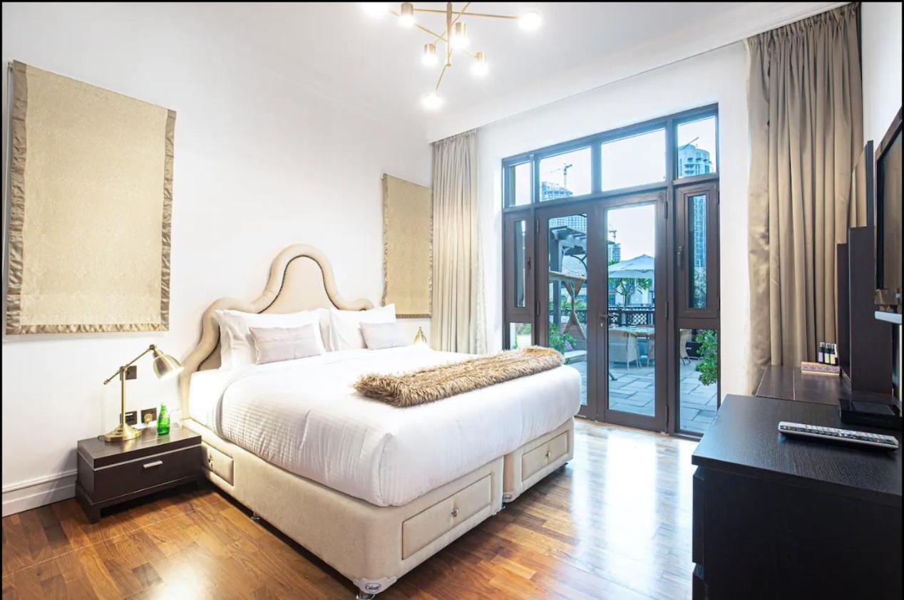 Apartemen Tranquil Oasis- 2bedroom, Connected To Mall *