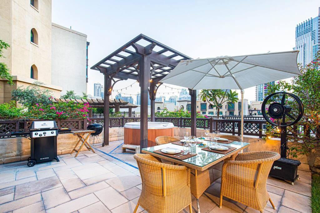 Apartemen Tranquil Oasis- 2bedroom, Connected To Mall