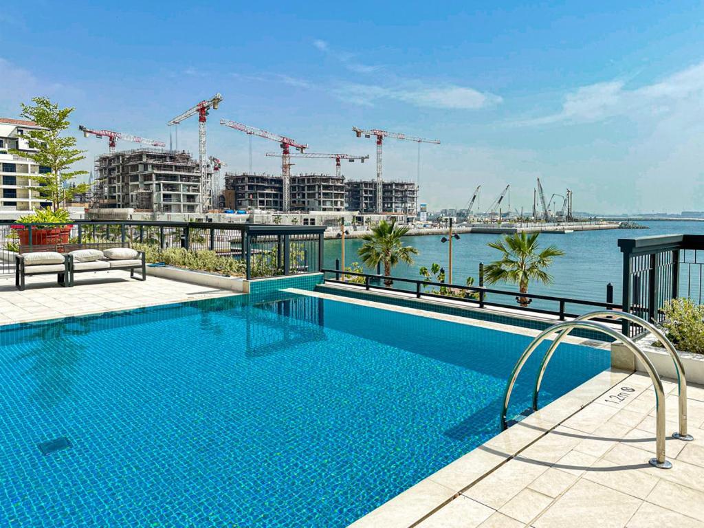 Appartement Higuests - Coastal Chic Luxurious Retreat At Port De La Dubai