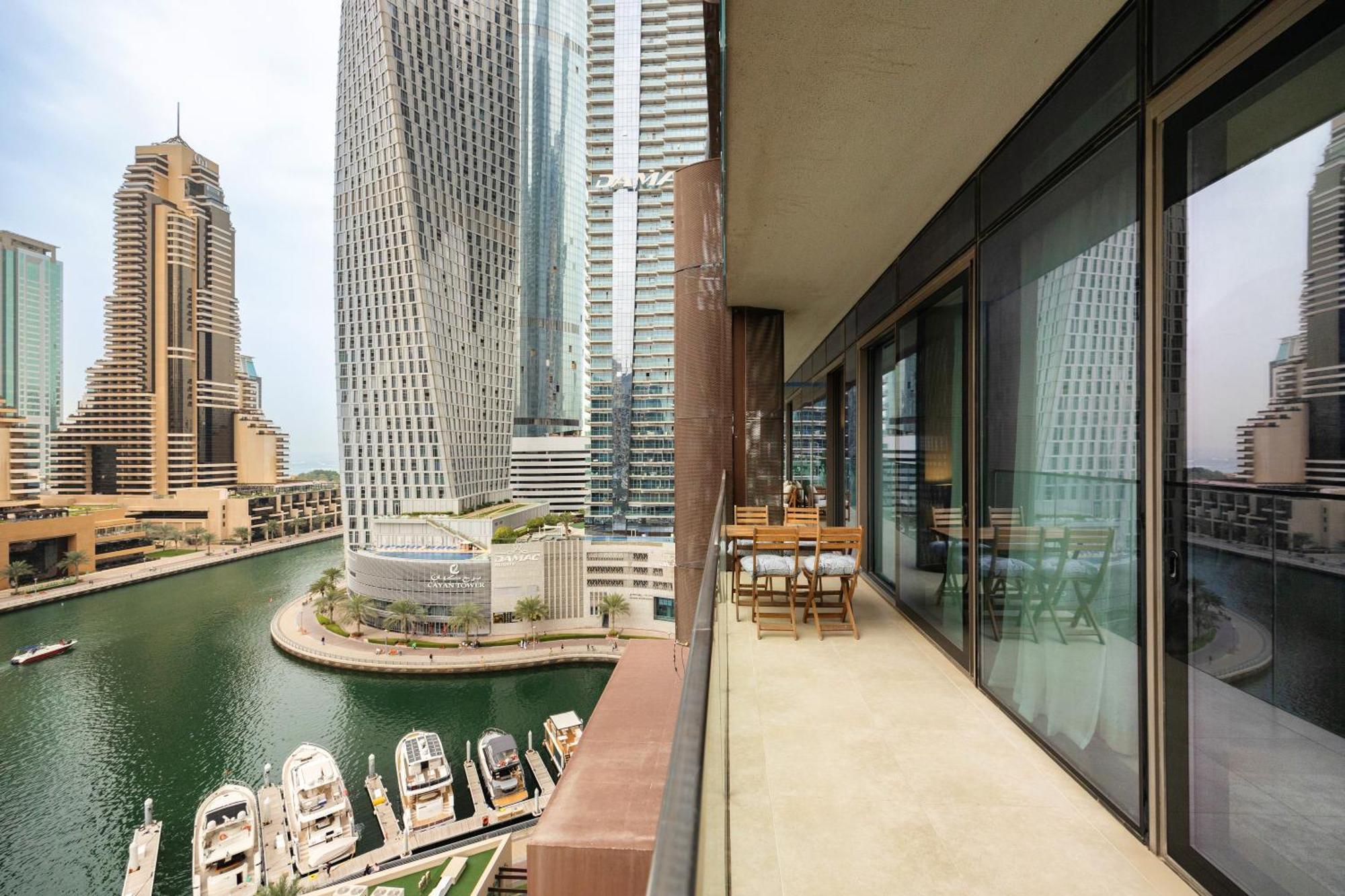 Appartement Panoramic Canal Views From Brand New Dubai