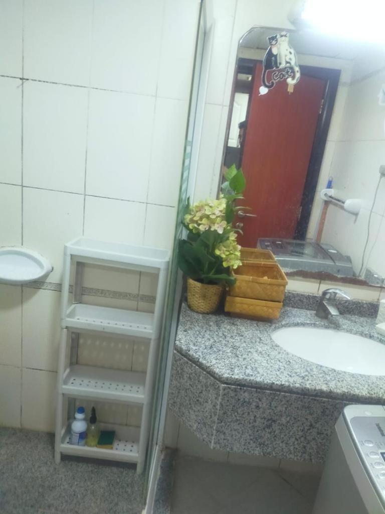 Apartamento Omar For Boys