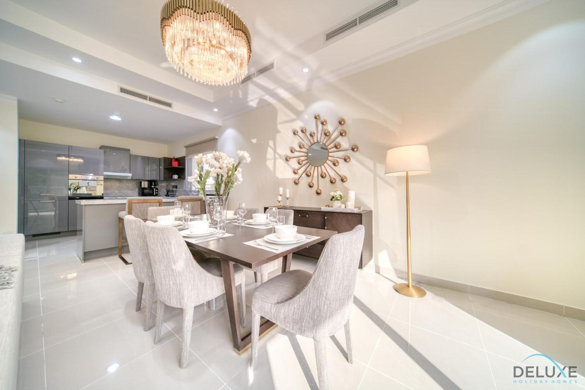Appartement Charming 3br Townhouse With Assistant's At District 12 Jvc By Deluxe Dubai