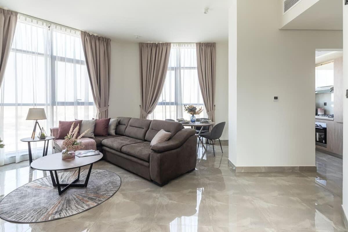 Frank Porter - Majestique Apartamento *