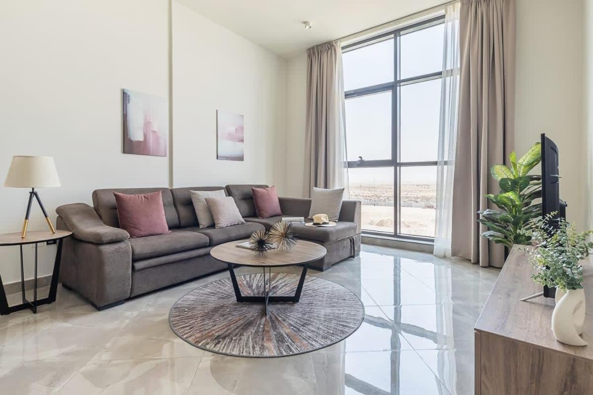 Frank Porter - Majestique 2 Apartment