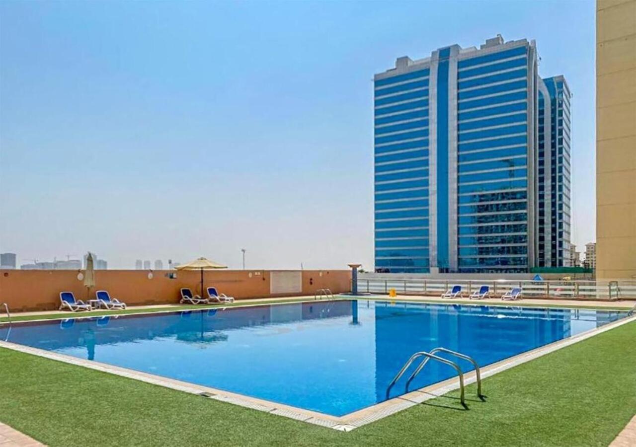 Cosmos Living Stunning In Vista Impz Apartamento