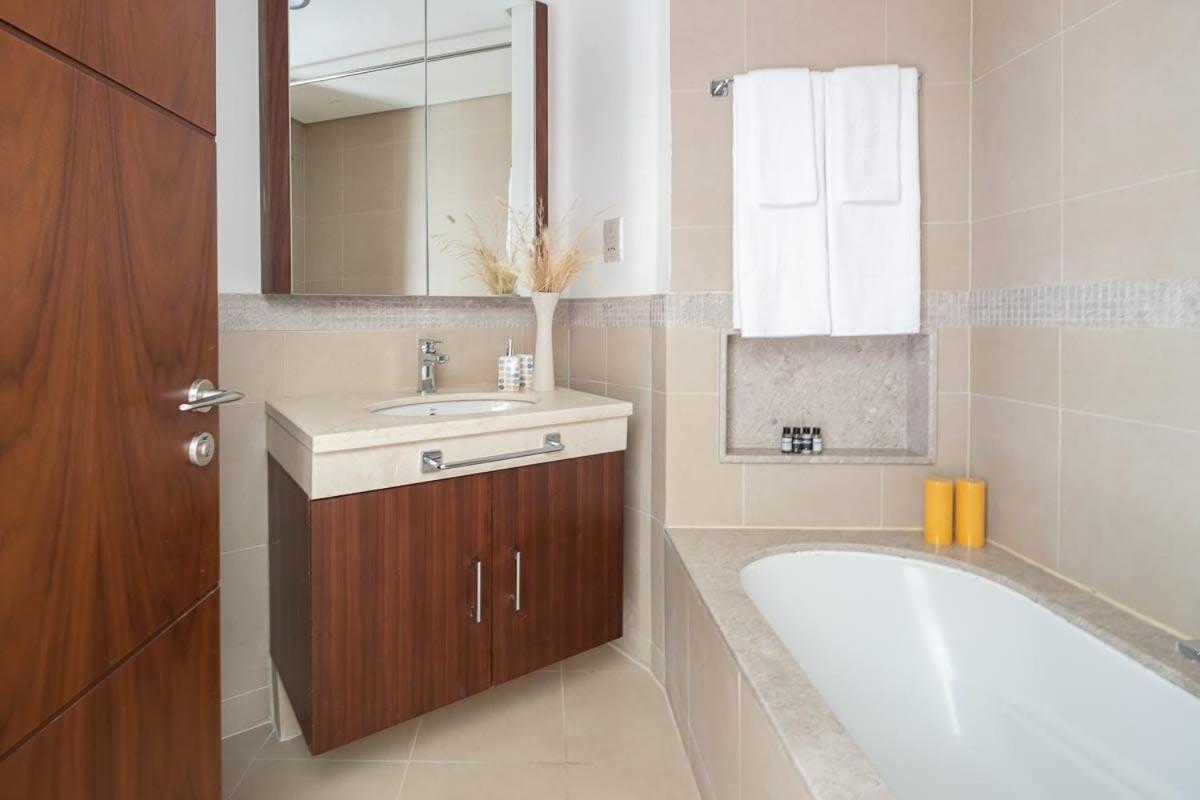 Apartamento Frank Porter - Burj Vista Dubái