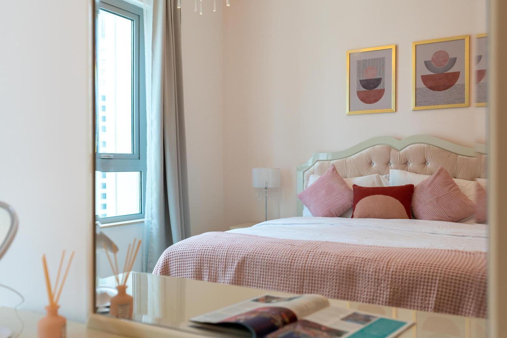 Apartemen Ultimate / 4 Beds / Burj Khalifa And Opera View Dubai
