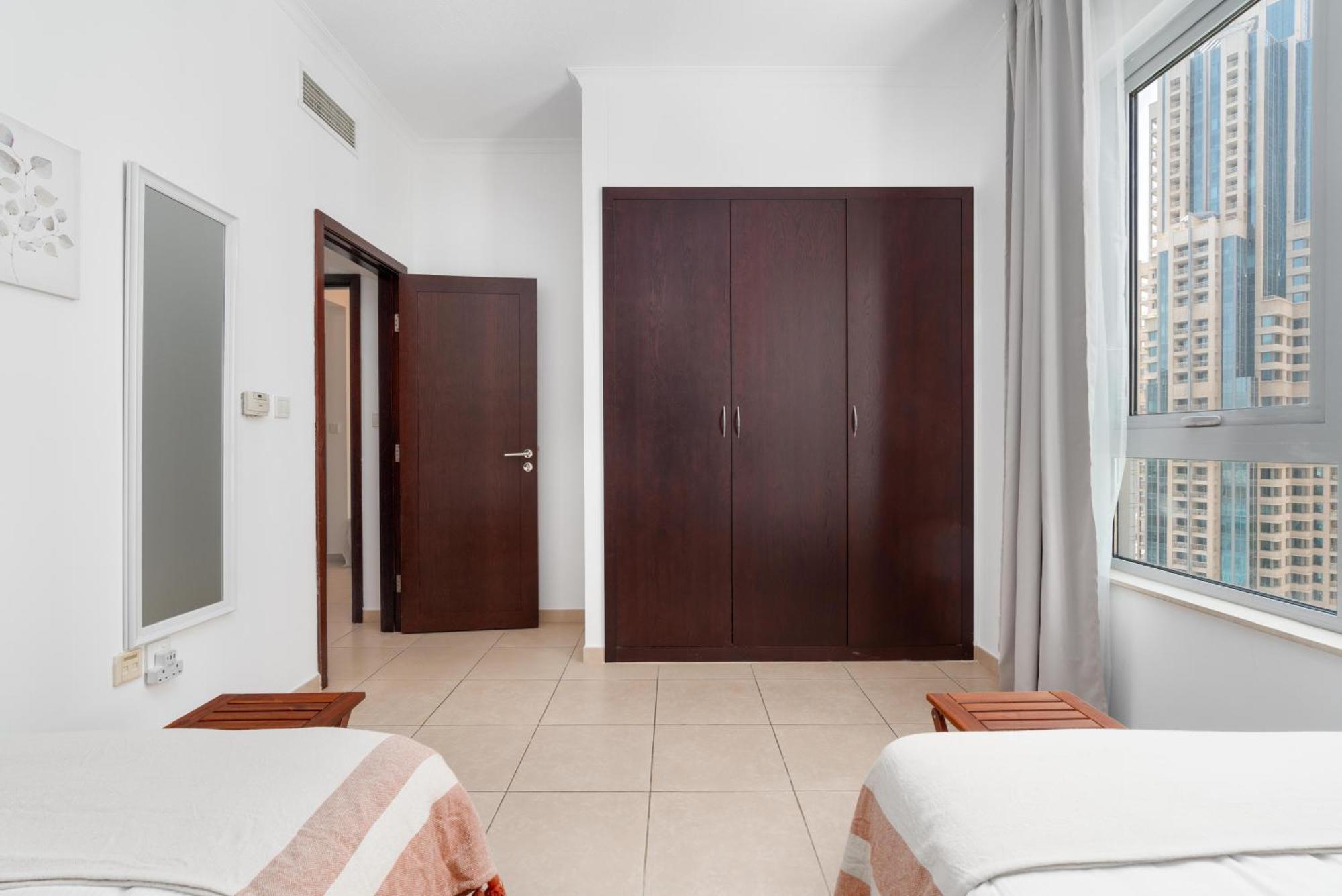 Ultimate / 4 Beds / Burj Khalifa And Opera View Apartemen Dubai