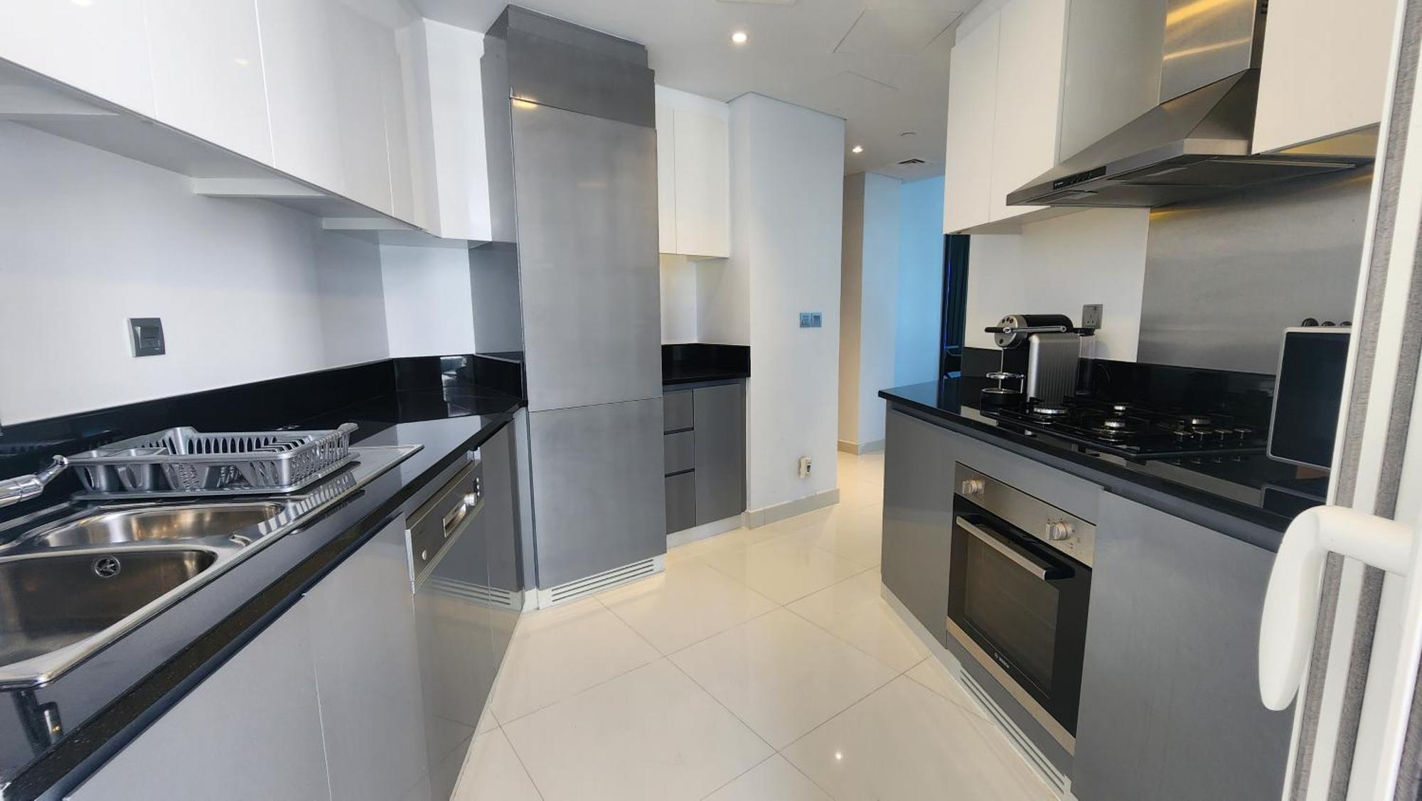 Apartemen Beautiful 1 Bed Damac Prive *