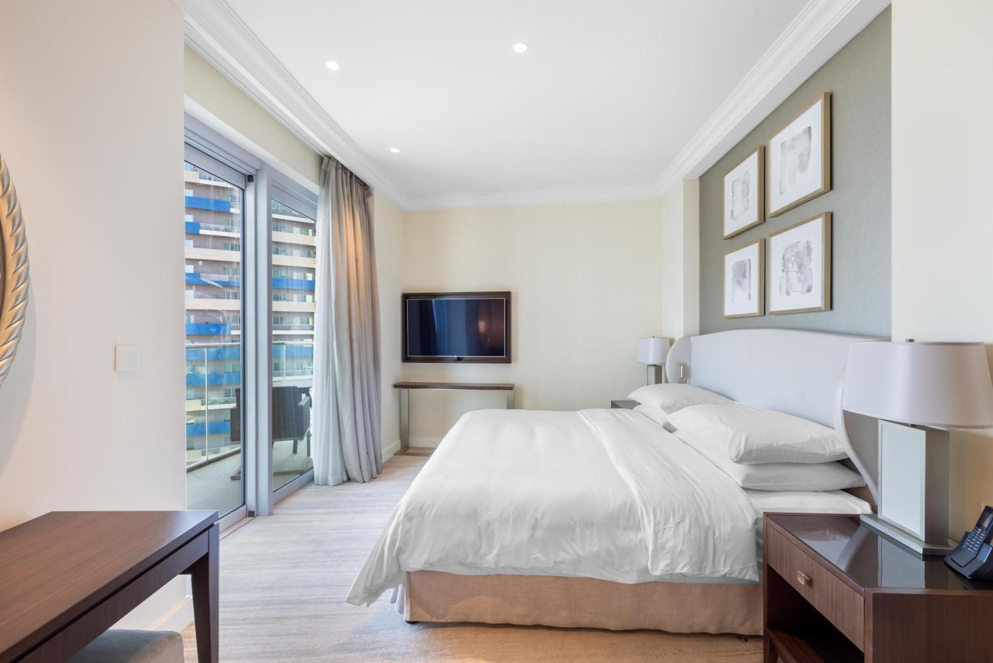The Address Fountain Views 2 Bedroom With Burj Khalifa View And Access To Mall Dubái
