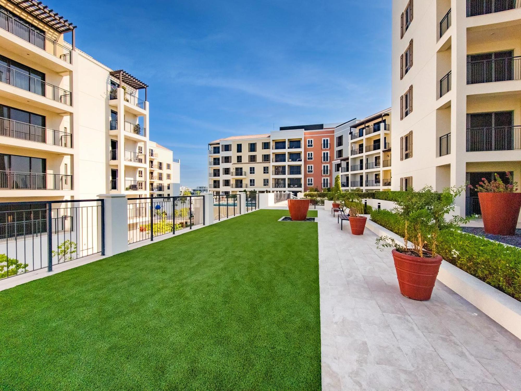 Lejlighed Splendid Brand New Near The Dubai