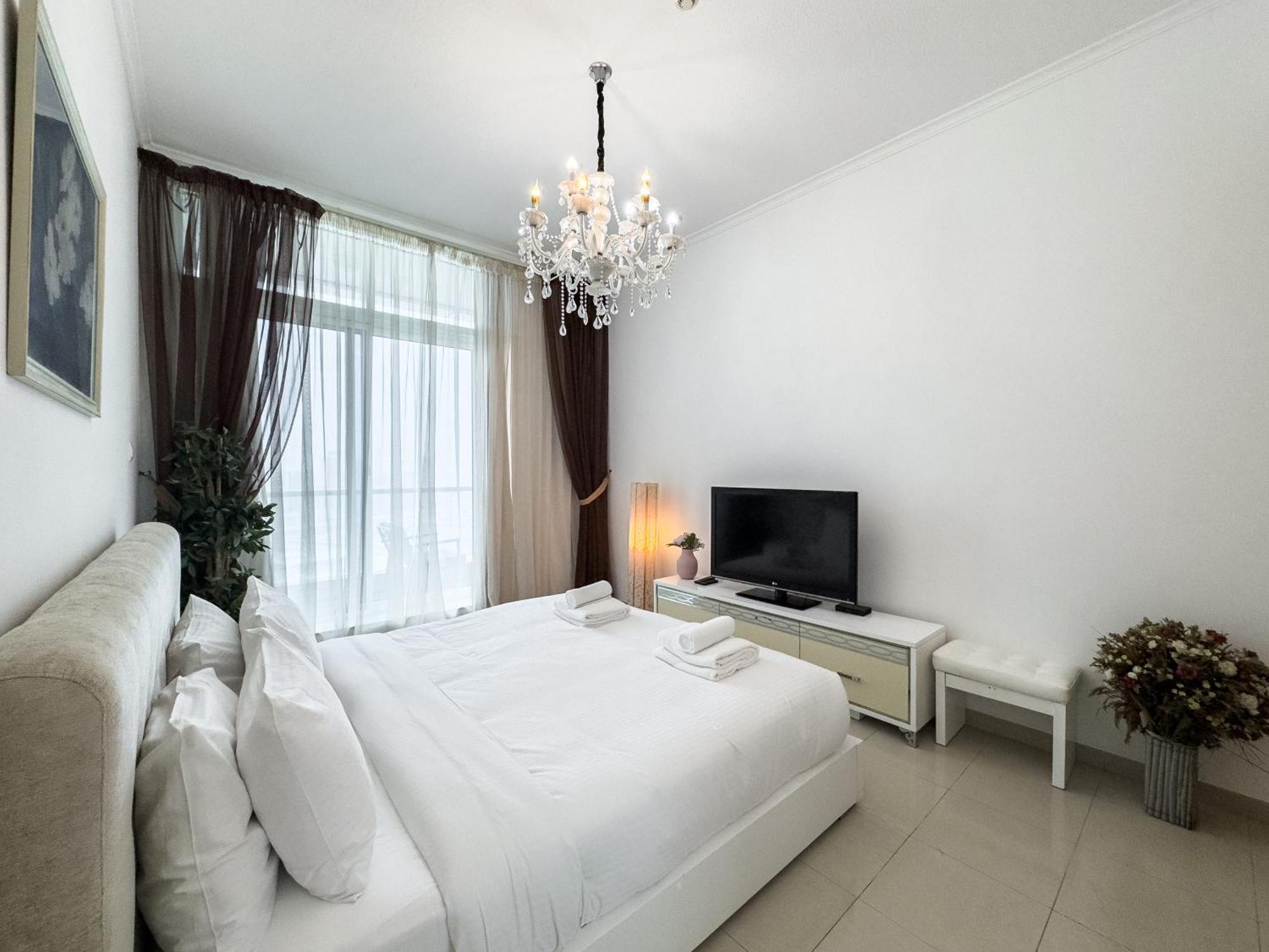 Marina & Palm View - High Floor 2br Near Jbr Apartment