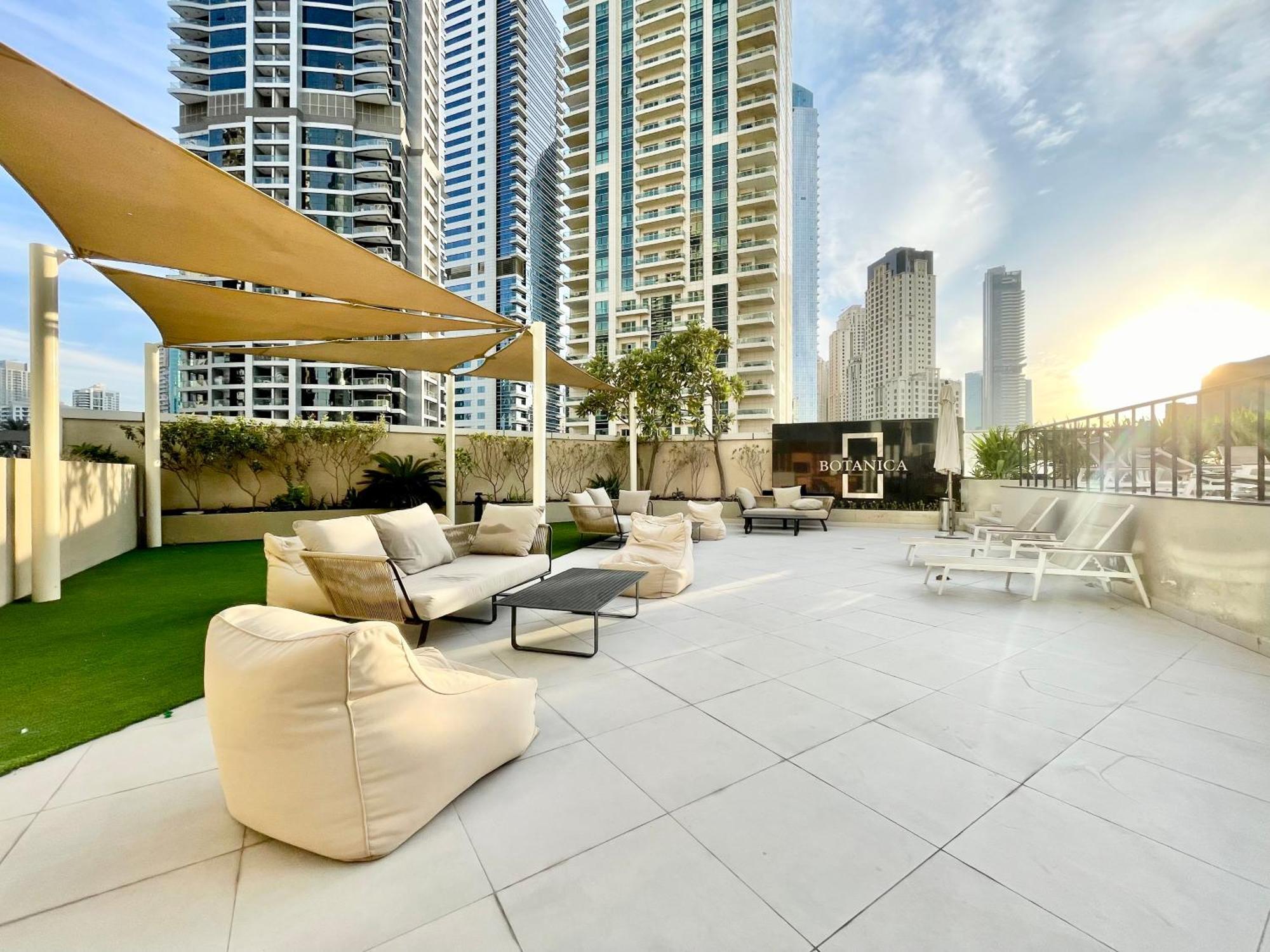 Marina & Palm View - High Floor 2br Near Jbr Apartment