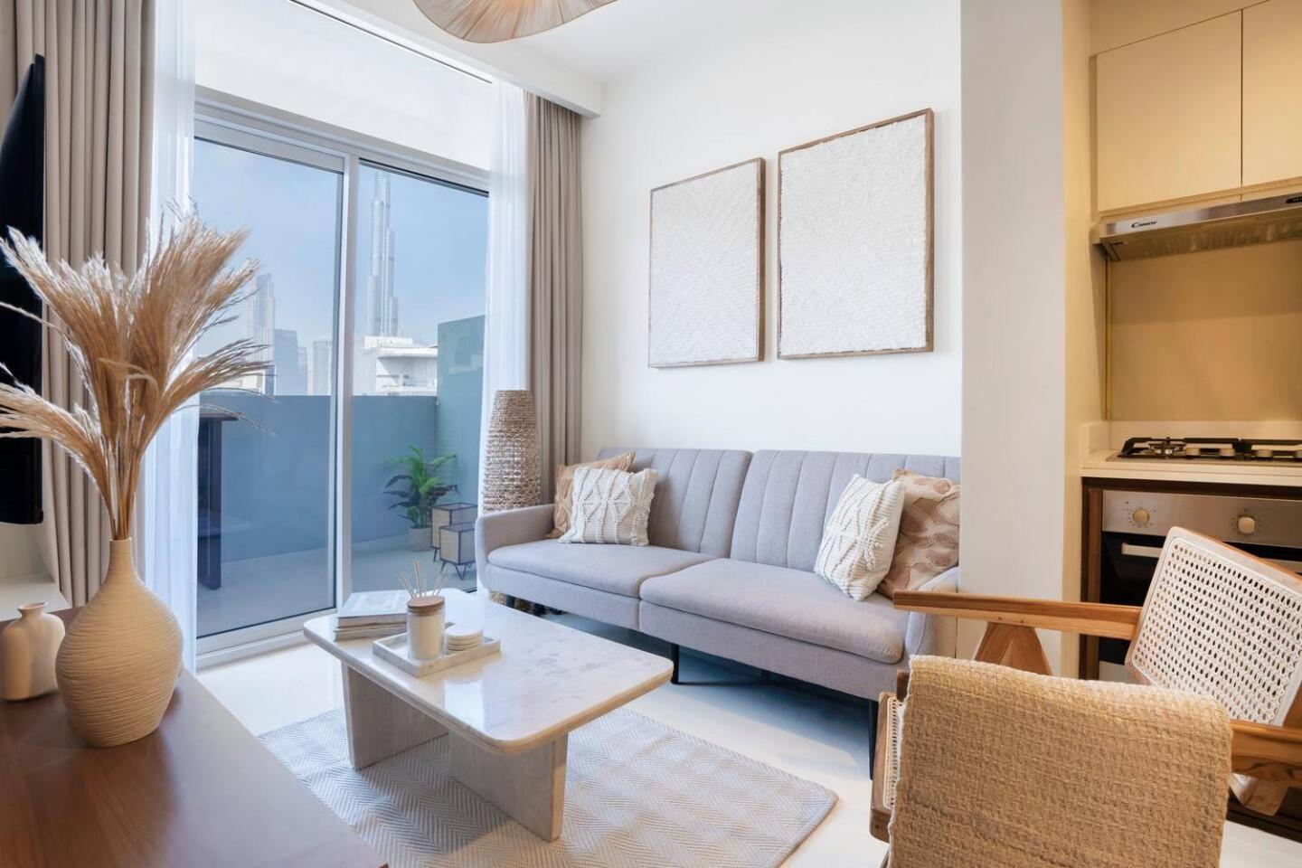 Apartemen 5-star Burj Khalifa View In Boho With Pool & Gym! Dubai