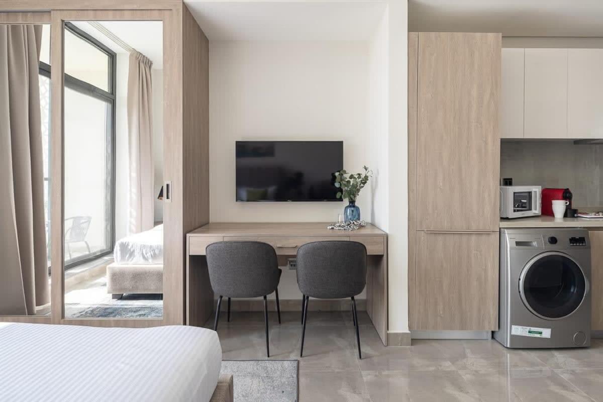 Frank Porter - Majestique 1 Apartamento *