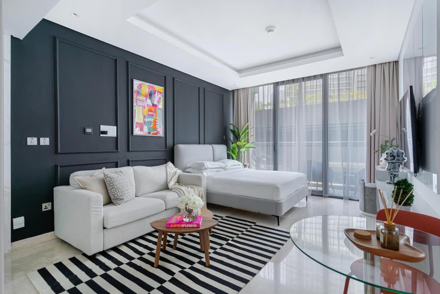 Appartement Luxurious Flat 3 Min To Burj Khalifa Sleeps 3 *