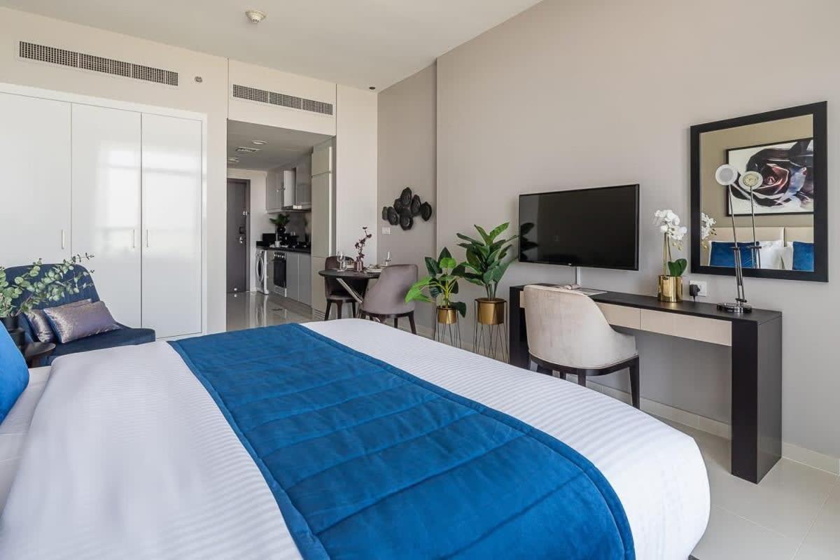 Apartment Frank Porter - Damac Artesia *