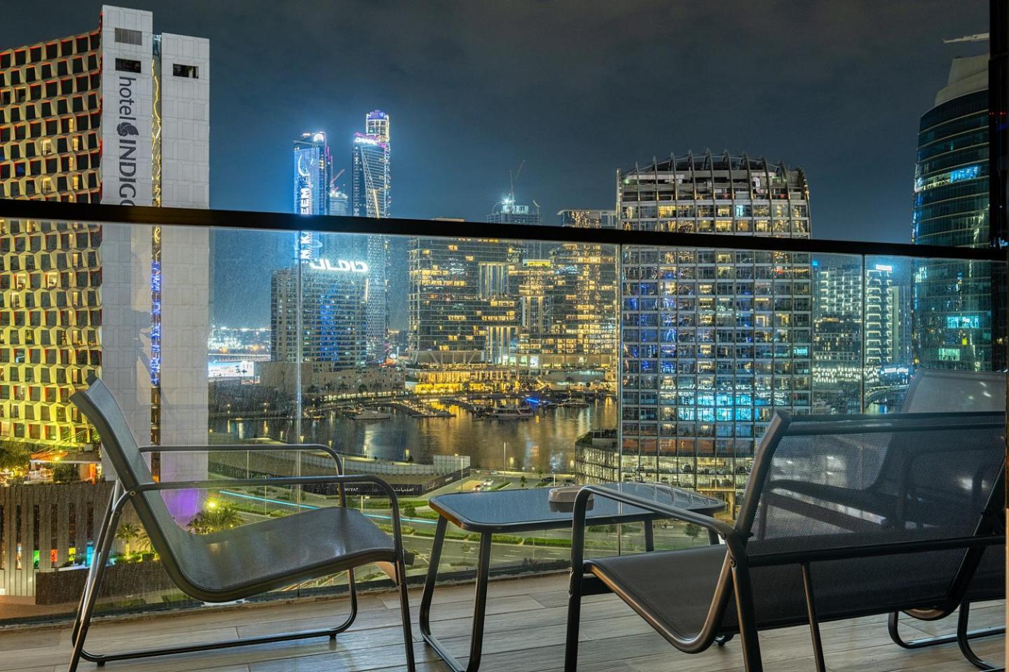 Apartment Refined 2 & Half Br In Mada Residences Near Mall Dubai