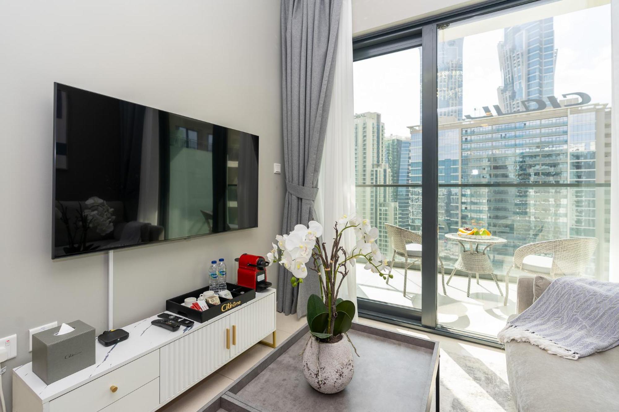 Appartement Citihome-1br In Business Bay Overlooking The Canal Dubaï