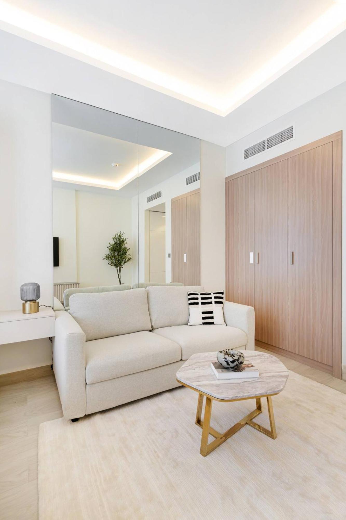 Modern Studio, Near Downtown * Dubaï