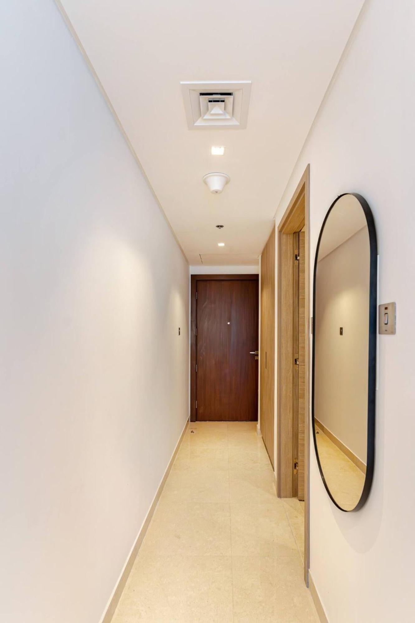 Appartement Luxurious Flat 3 Min To Burj Khalifa Sleeps 3 *