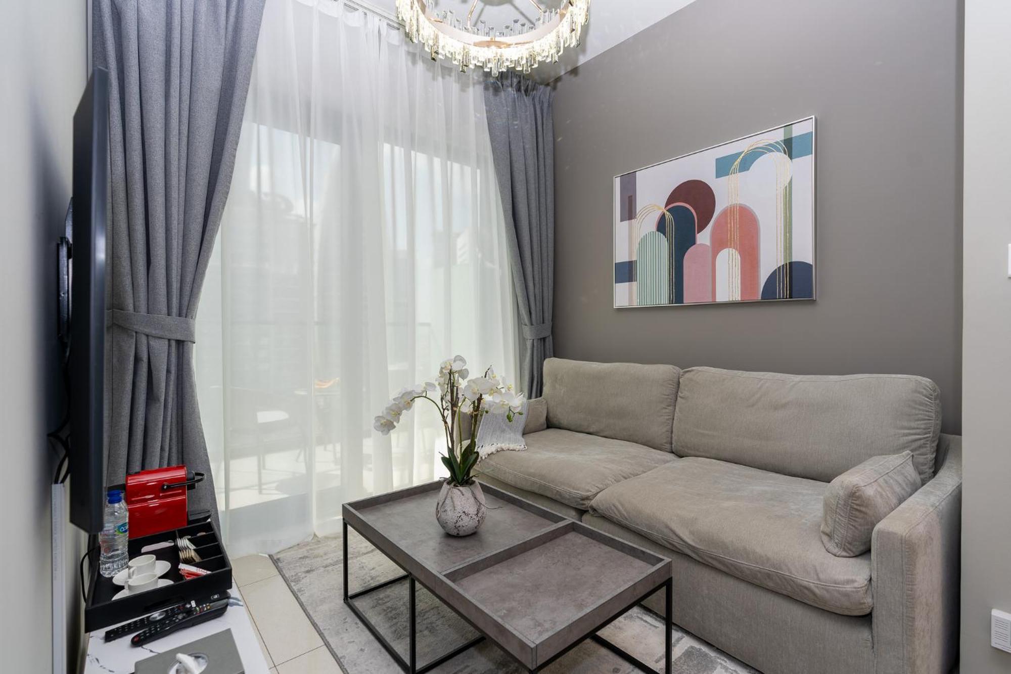 Citihome-1br In Business Bay Overlooking The Canal Appartement Dubaï