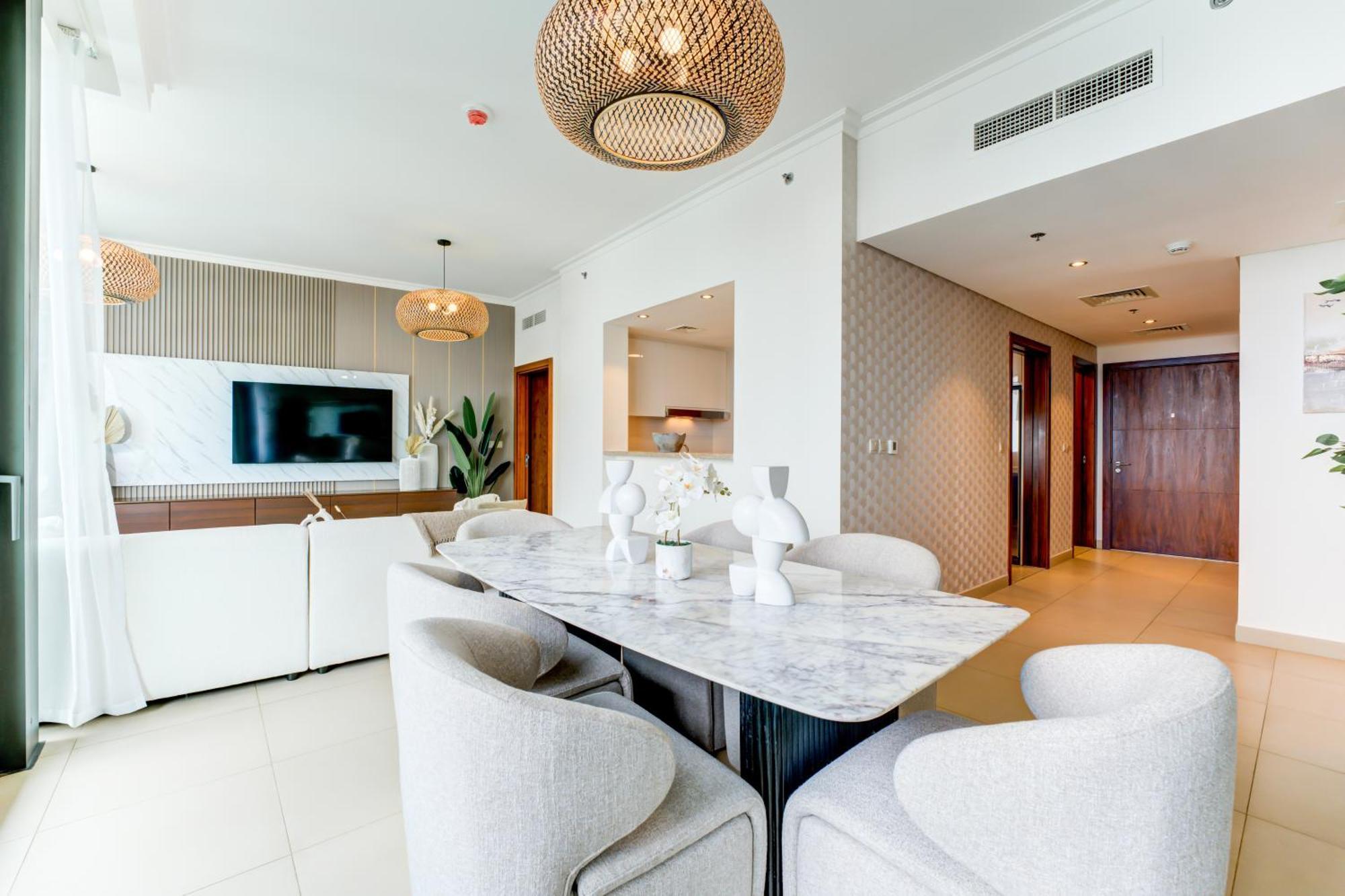 Executive Luxury At Its Finest With Views Of Burj Khalifa Appartement