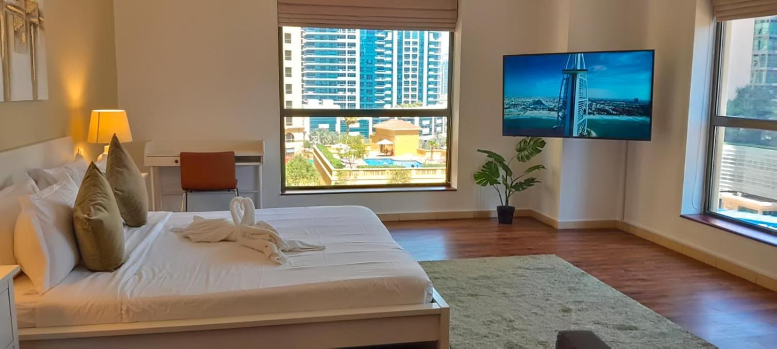 Specious 5br Maid On Jbr Prime Location! Walk To The Mall, Dining & Entertainment - By Sunkissed Homes Apartamento