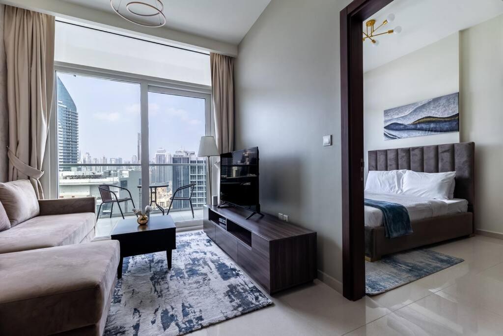 Goldbest-reva Burj Khalifa View Dubai