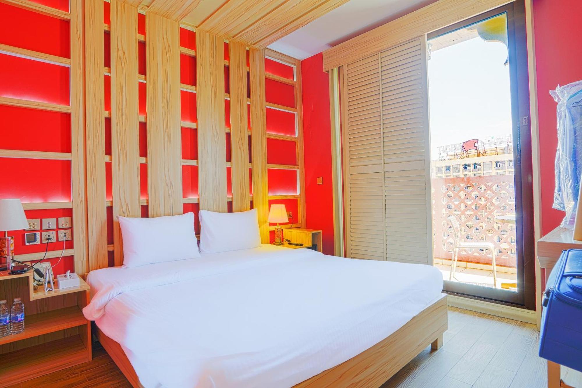 Hotel Palette Royal Reflections And 4*