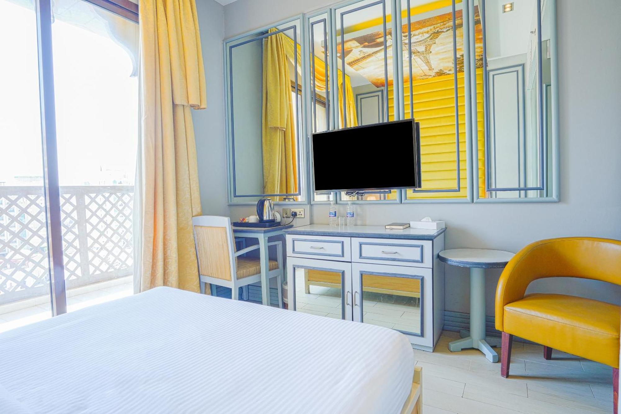 Palette Royal Reflections And 4* Dubai