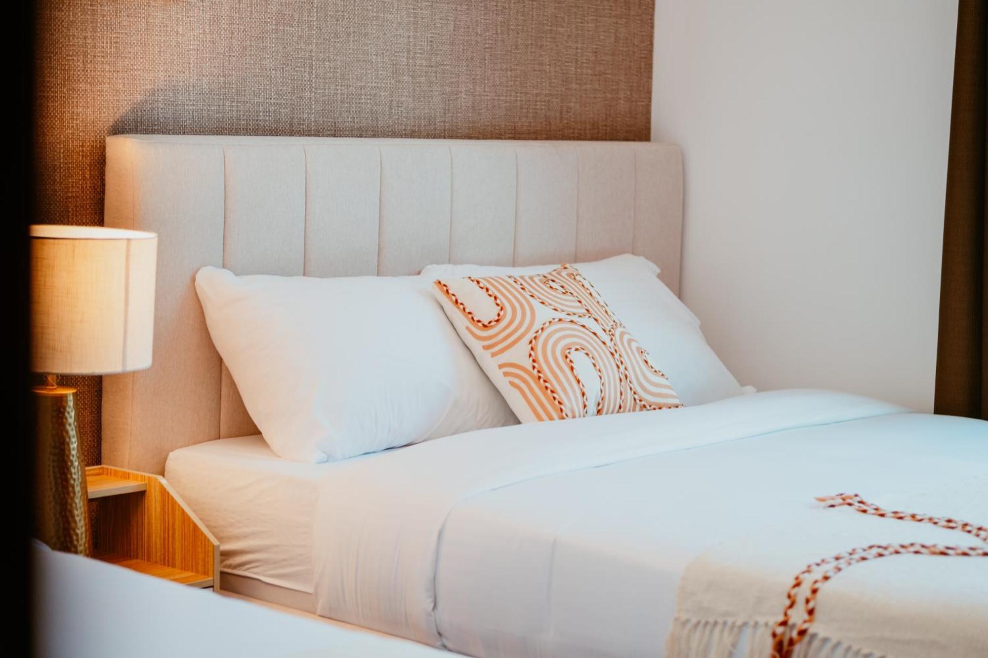 Appartement Marina Delight: Spacious Retreat For Groups *