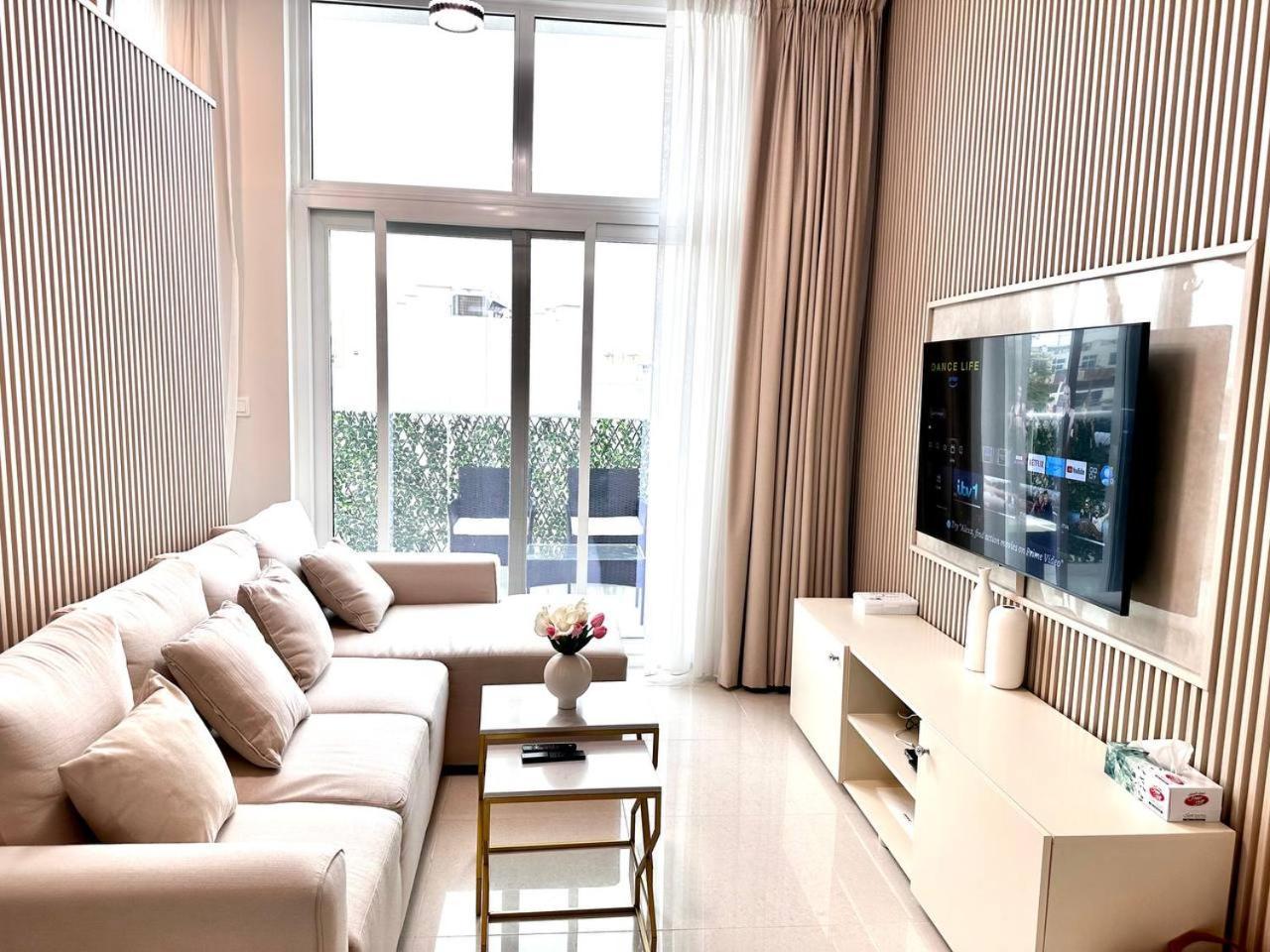 Amazing 1bedroom Maid In Avencia At Damac Hills 2 Apartamento *