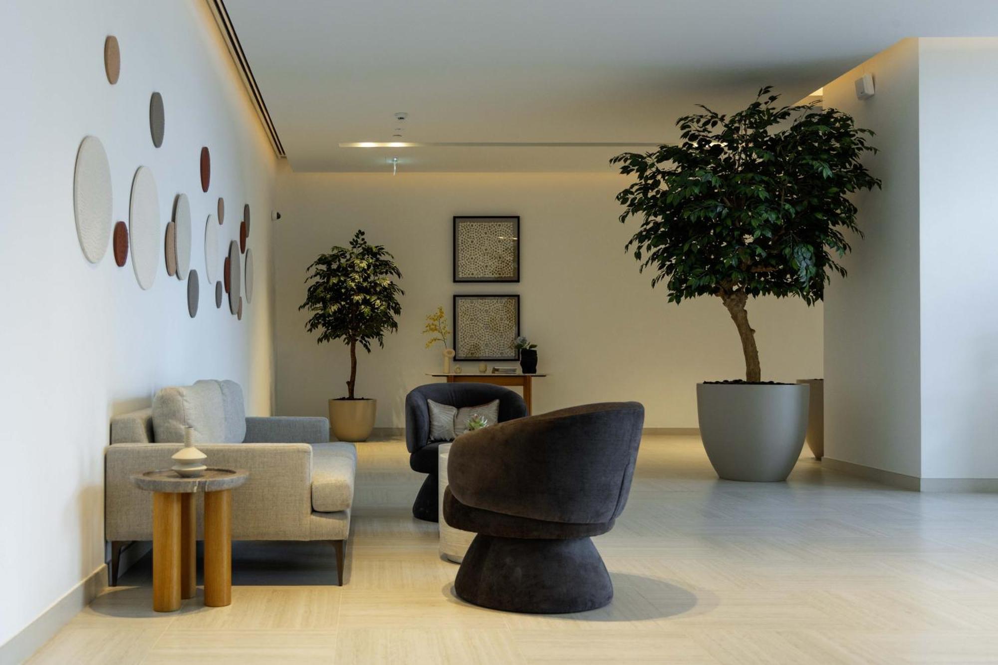 Sleeps 4 Mall Access Difc Views