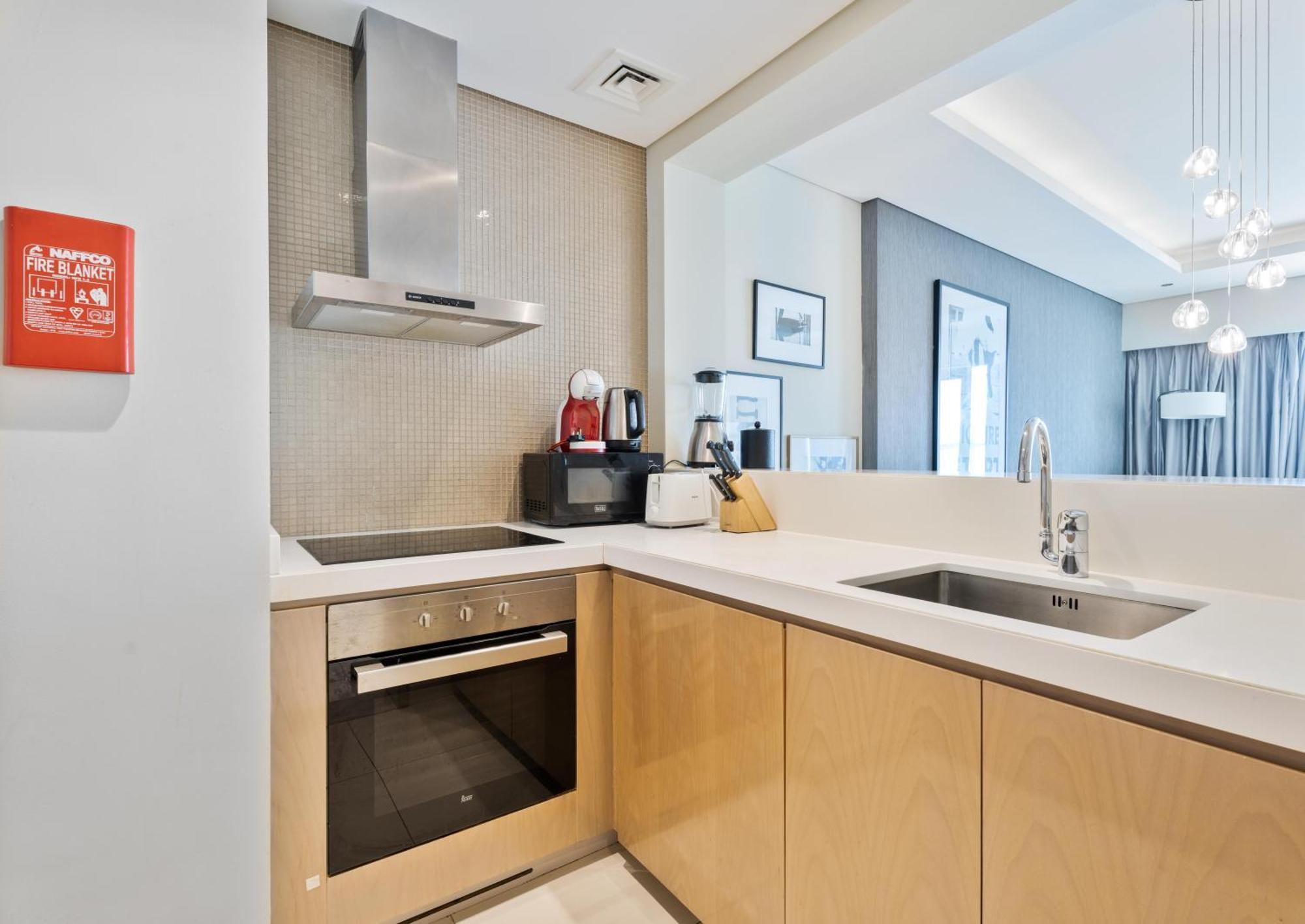 Apartemen Aliving Supreme 2br Paramount Towers Business Bay With Burj Khalifa View 6202 Dubai
