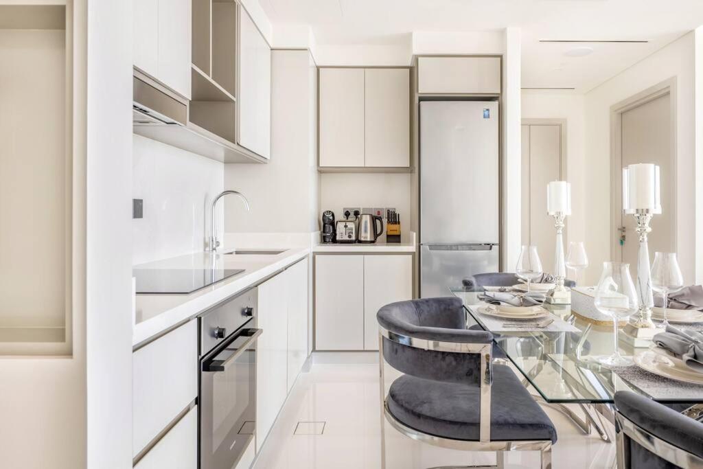 Elegant 1br With Sea View And Free Access Apartment