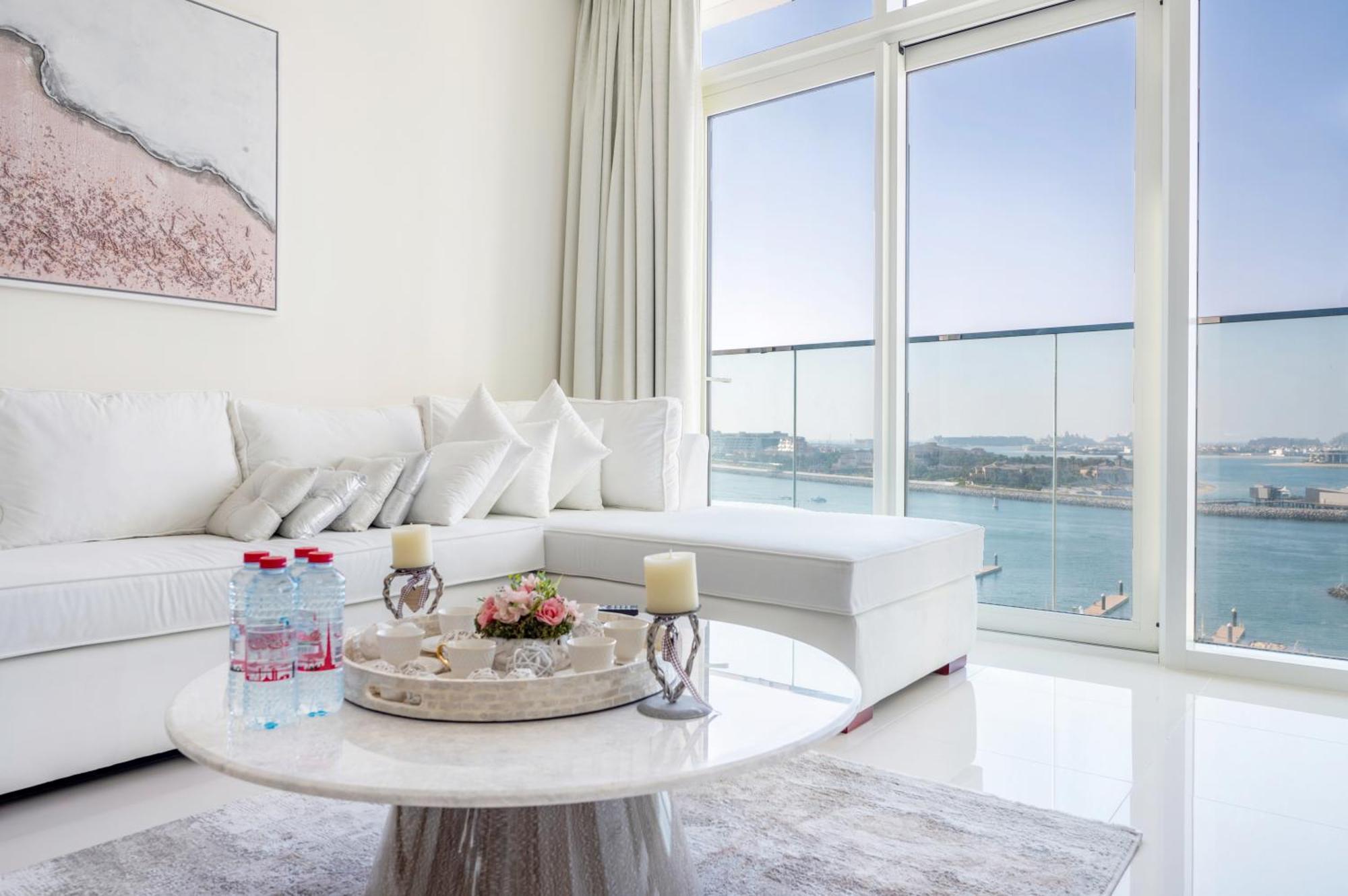 Apartment Elegant 1br With Sea View And Free Access Dubai
