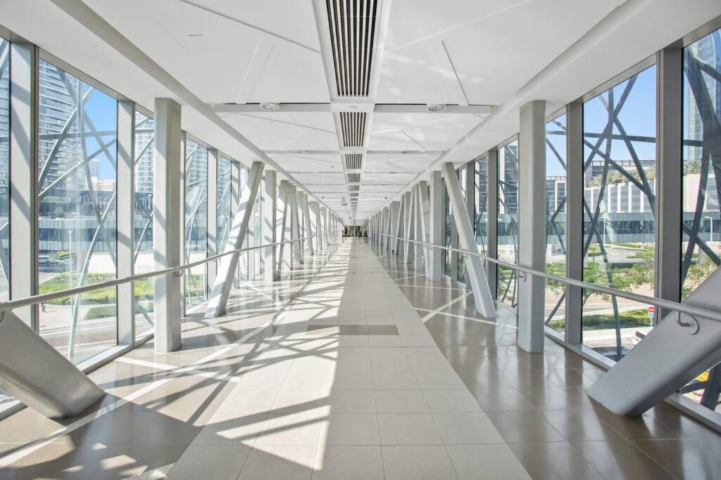 Khalifa Views & Direct Mall Access In Burj Vista Dubaï