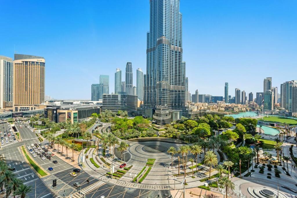 Khalifa Views & Direct Mall Access In Burj Vista *