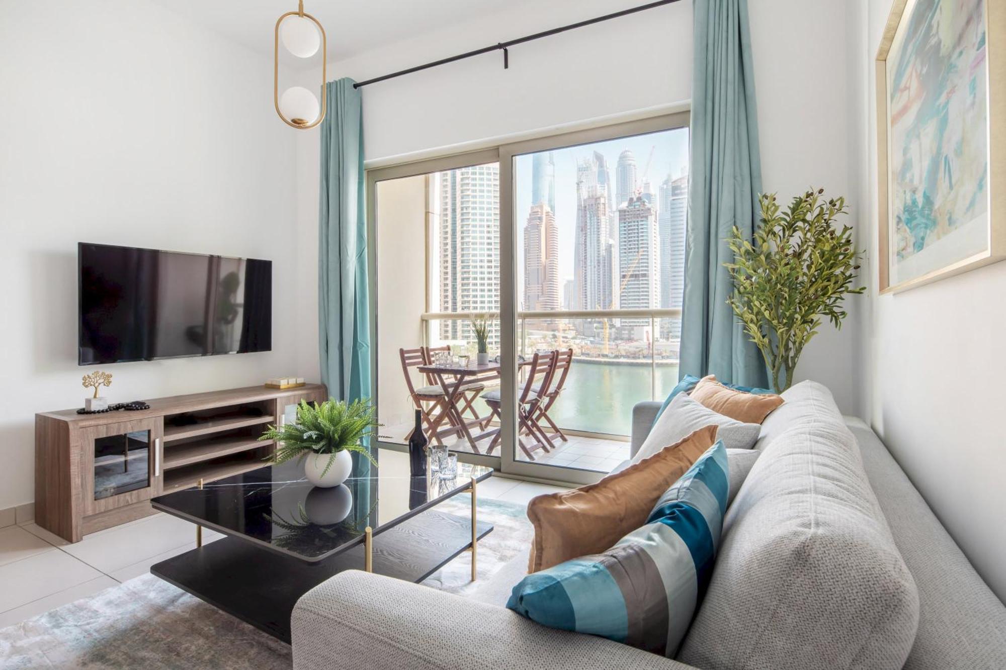 Frank Porter - Marina Views Tower Dubai