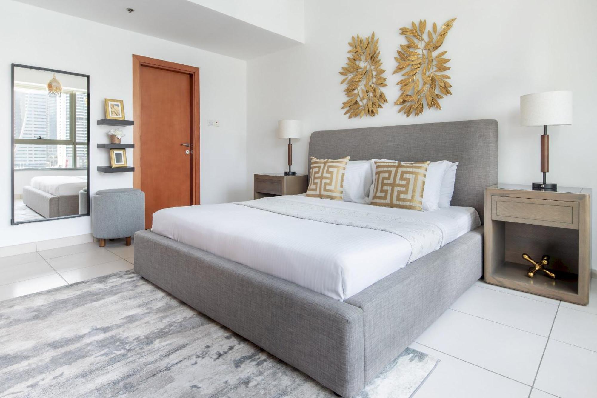 Apartment Frank Porter - Marina Views Tower Dubai