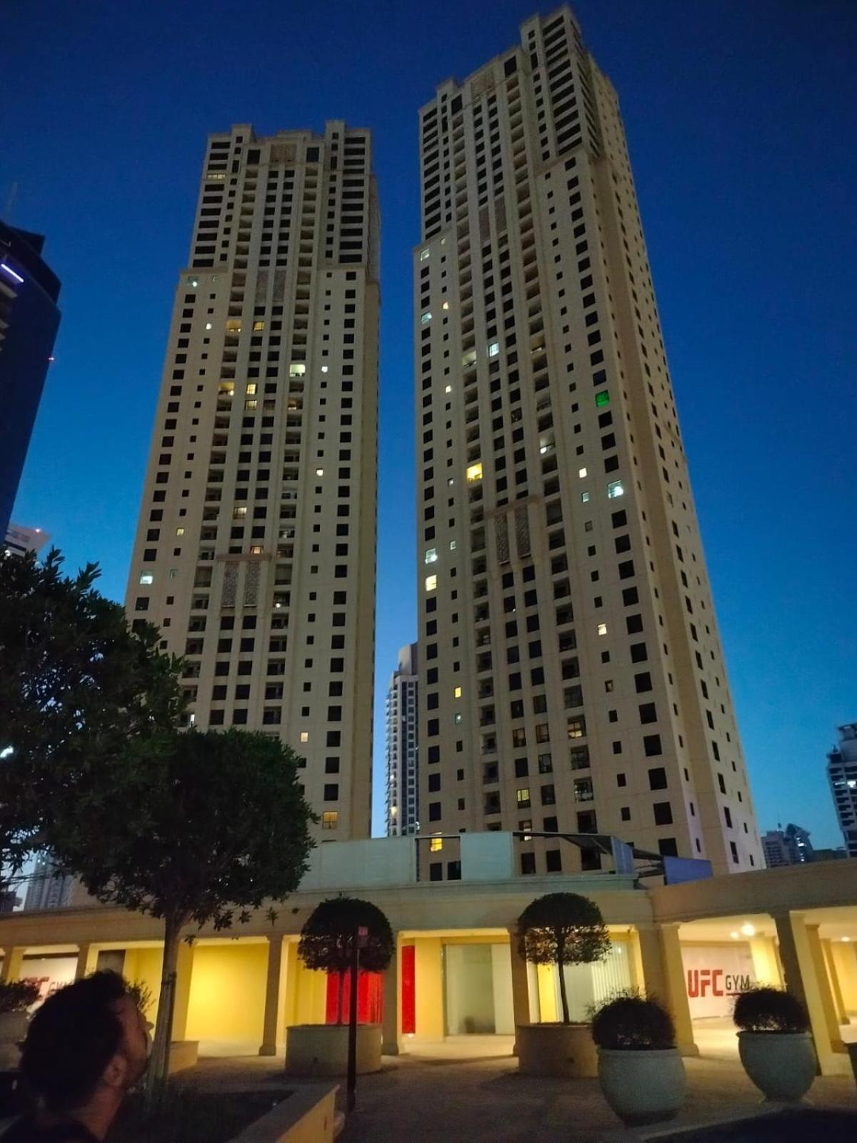 Hostel Sansa's Beach Dubai
