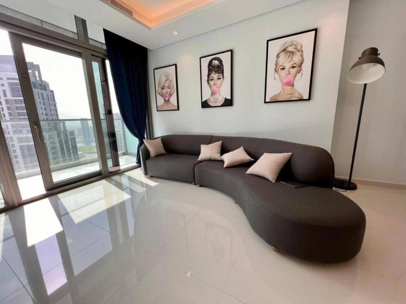Apartment Yps Paramount Burj View With Large Balcony Infinity Pool