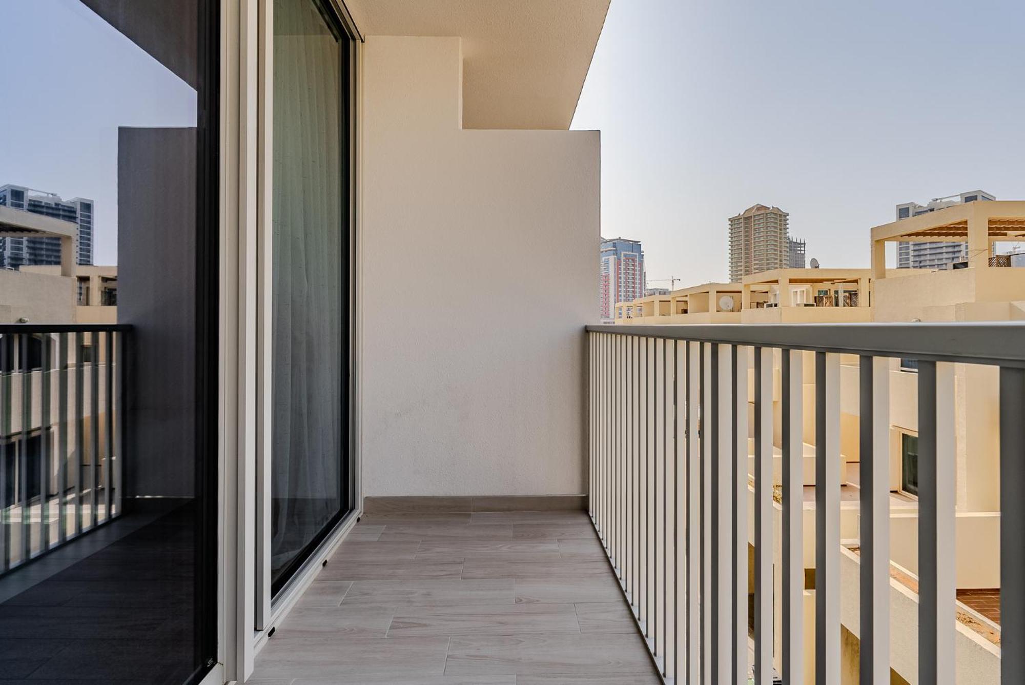 Appartement Modern And Cozy In Jvc I Luma Building *