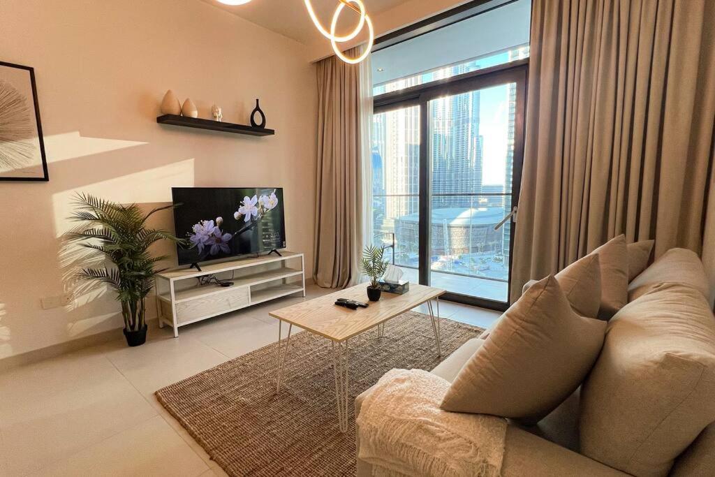 Appartement Elegant 1-bedroom Burj Khalifa View Burj Crown *