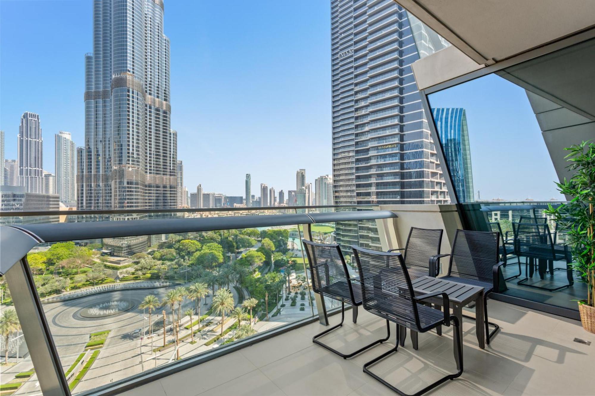 Appartement Khalifa Views & Direct Mall Access In Burj Vista Dubaï