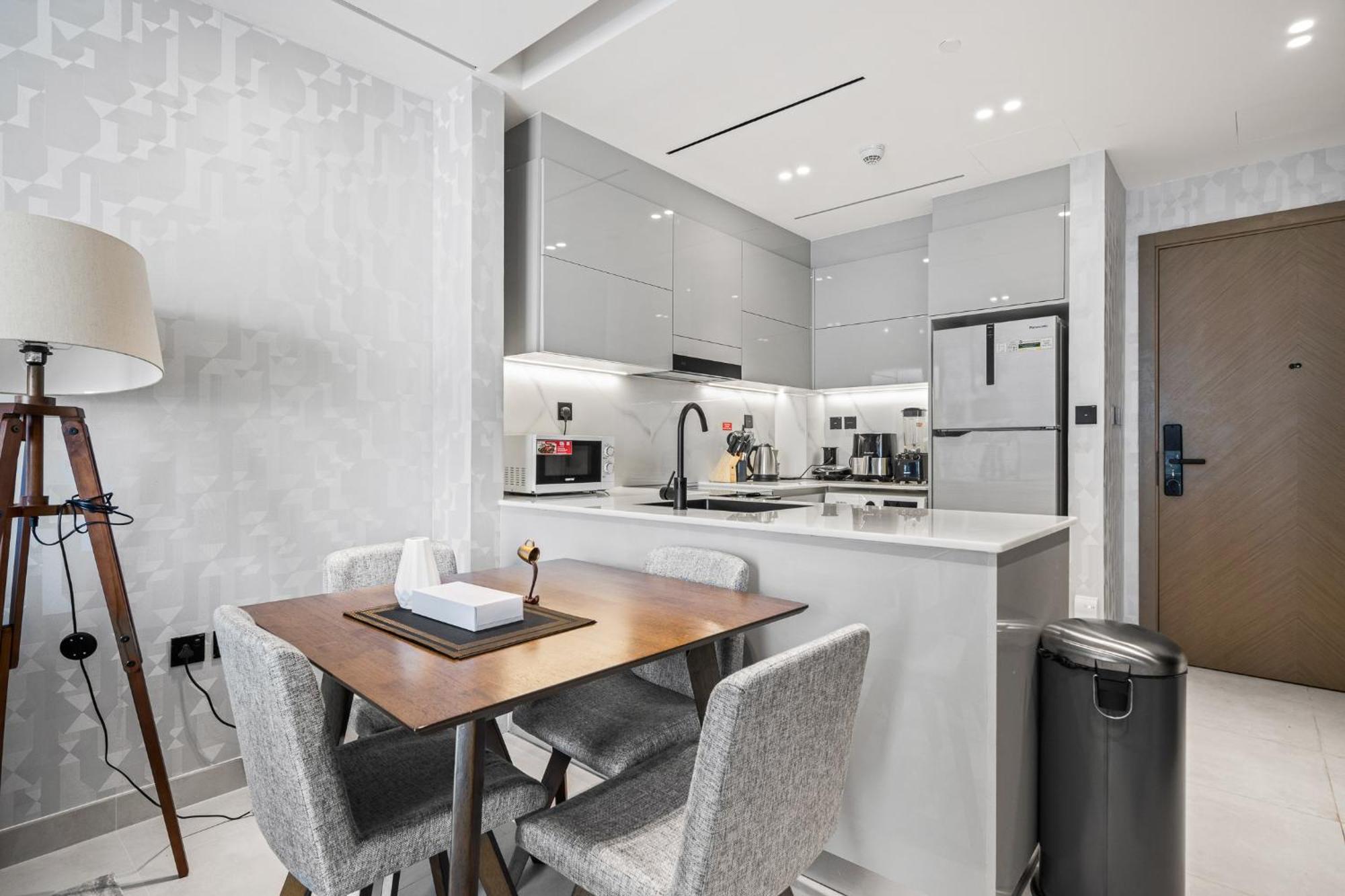 Alh Vacay - Fascinating 1 Bedroom In Binghatti Canal