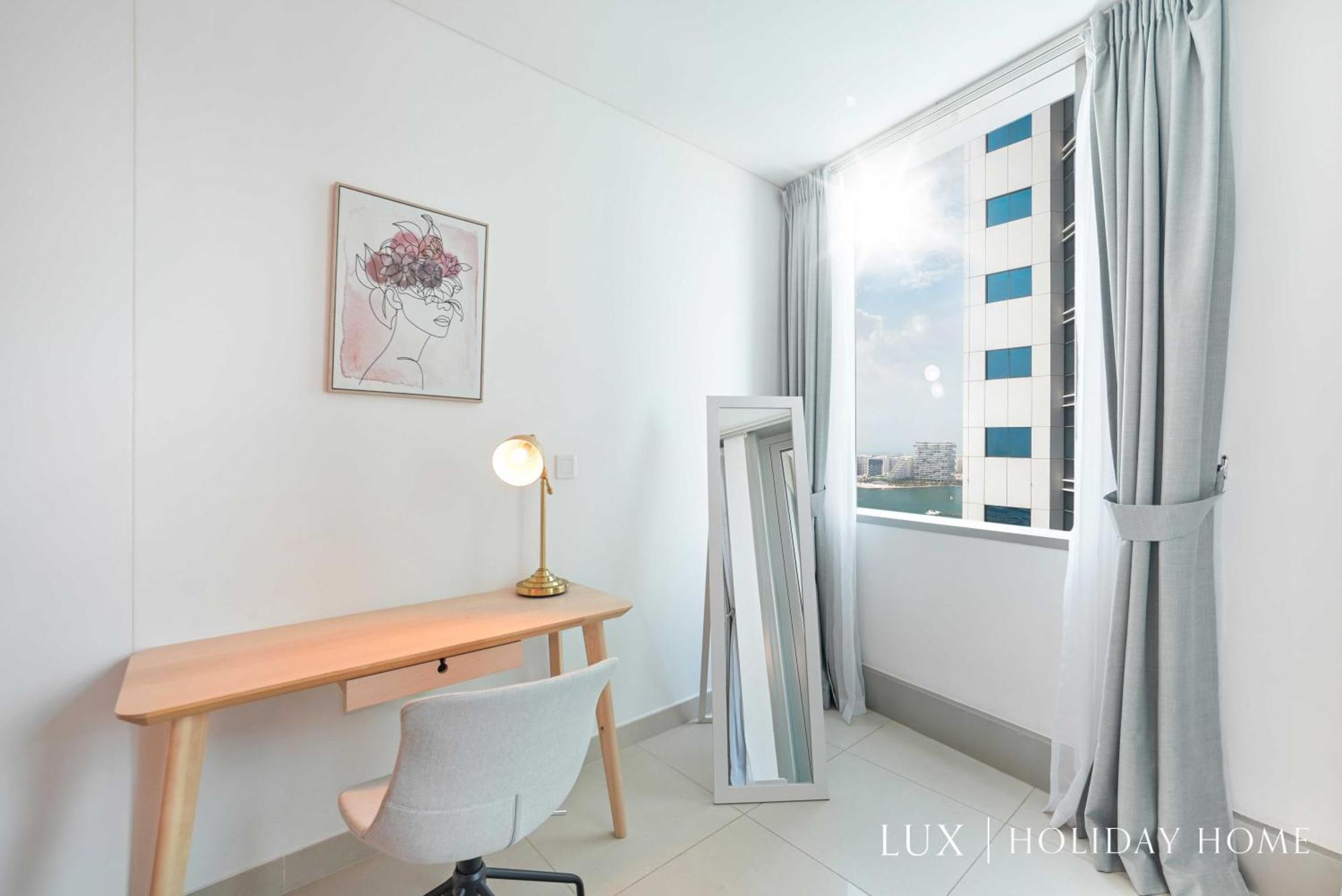 Lux The Marina Ocean View 1 Dubai