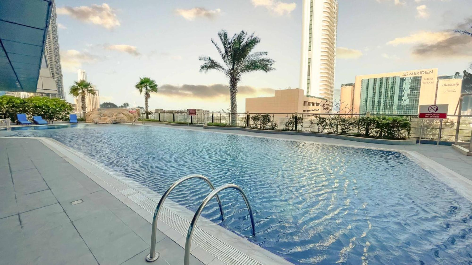 Lux The Marina Ocean View 1 * Dubai